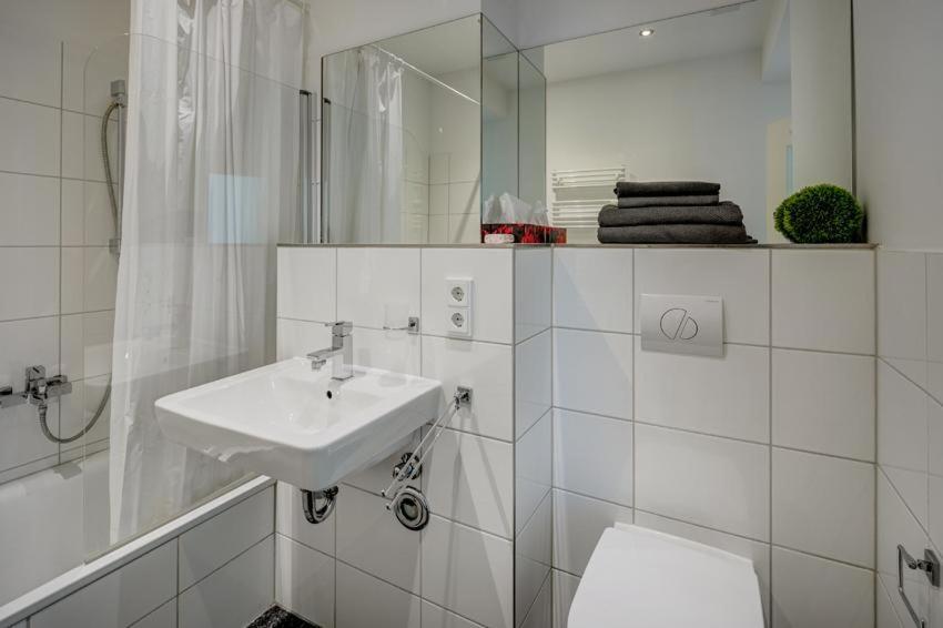 Cozy Modern Apartment With Garden In The Center Next To Oktoberfest München Ngoại thất bức ảnh